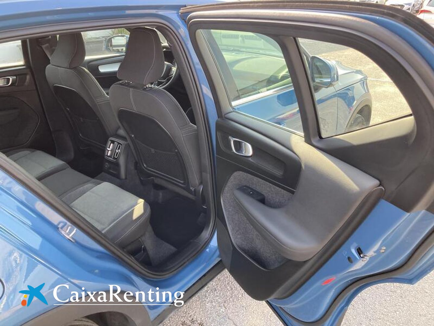 Volvo XC40 T4 PHEV Recharge Core Auto 155 kW (211 CV)