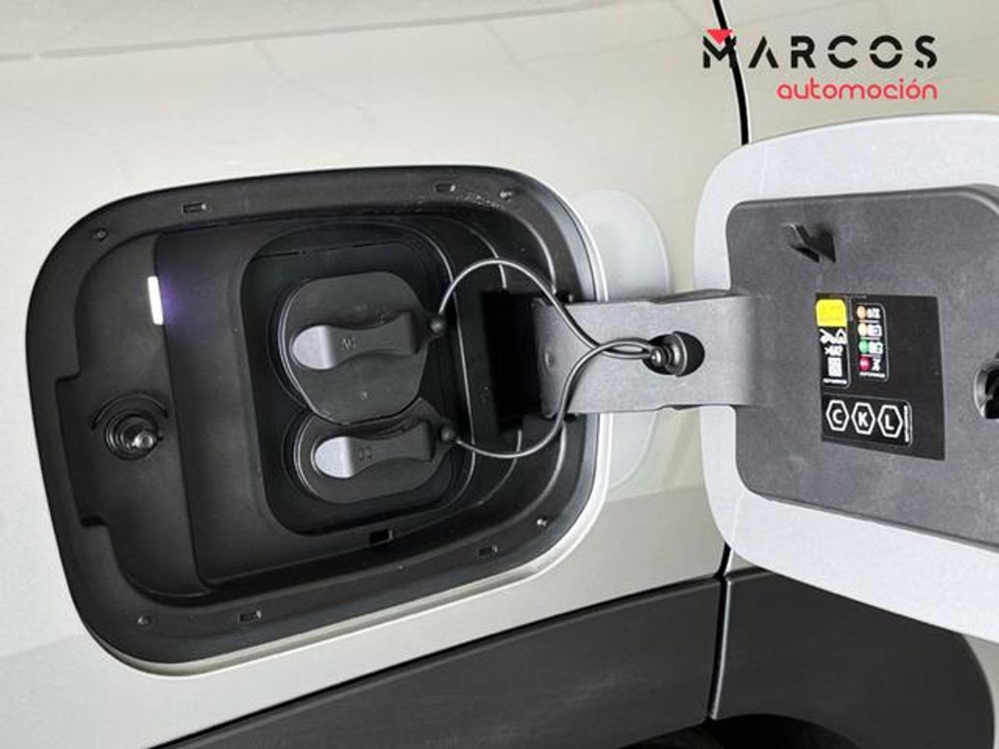 MINI MINI Aceman SE 160 kW (218 CV)