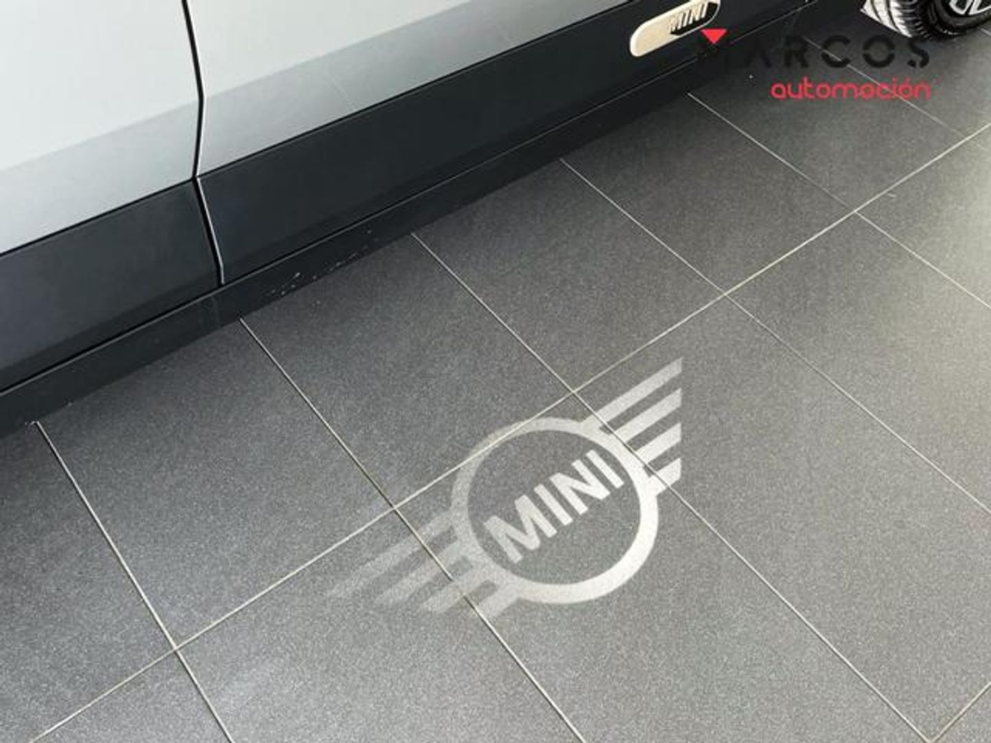 MINI MINI Aceman SE 160 kW (218 CV)