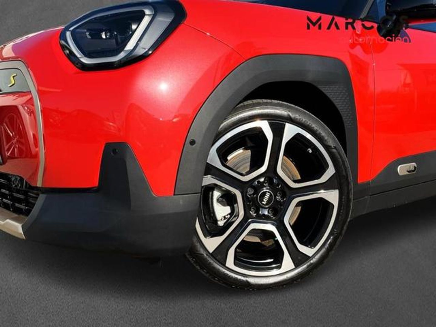 MINI MINI Aceman SE 160 kW (218 CV)