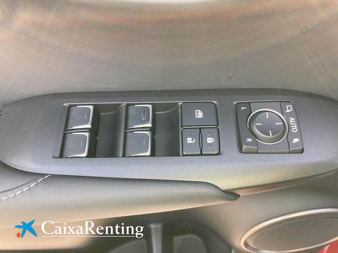 Lexus NX NX 300h Premium 2WD 145 kW (197 CV)