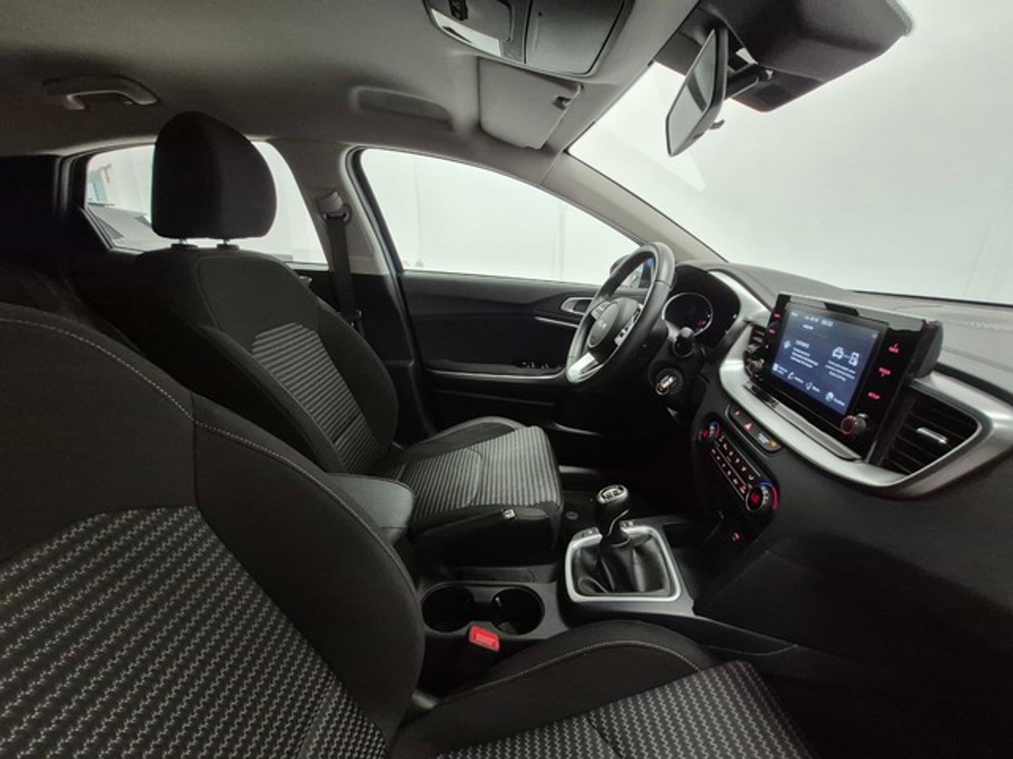 Kia XCeed 1.5 MHEV iMT Drive 118 kW (160 CV)