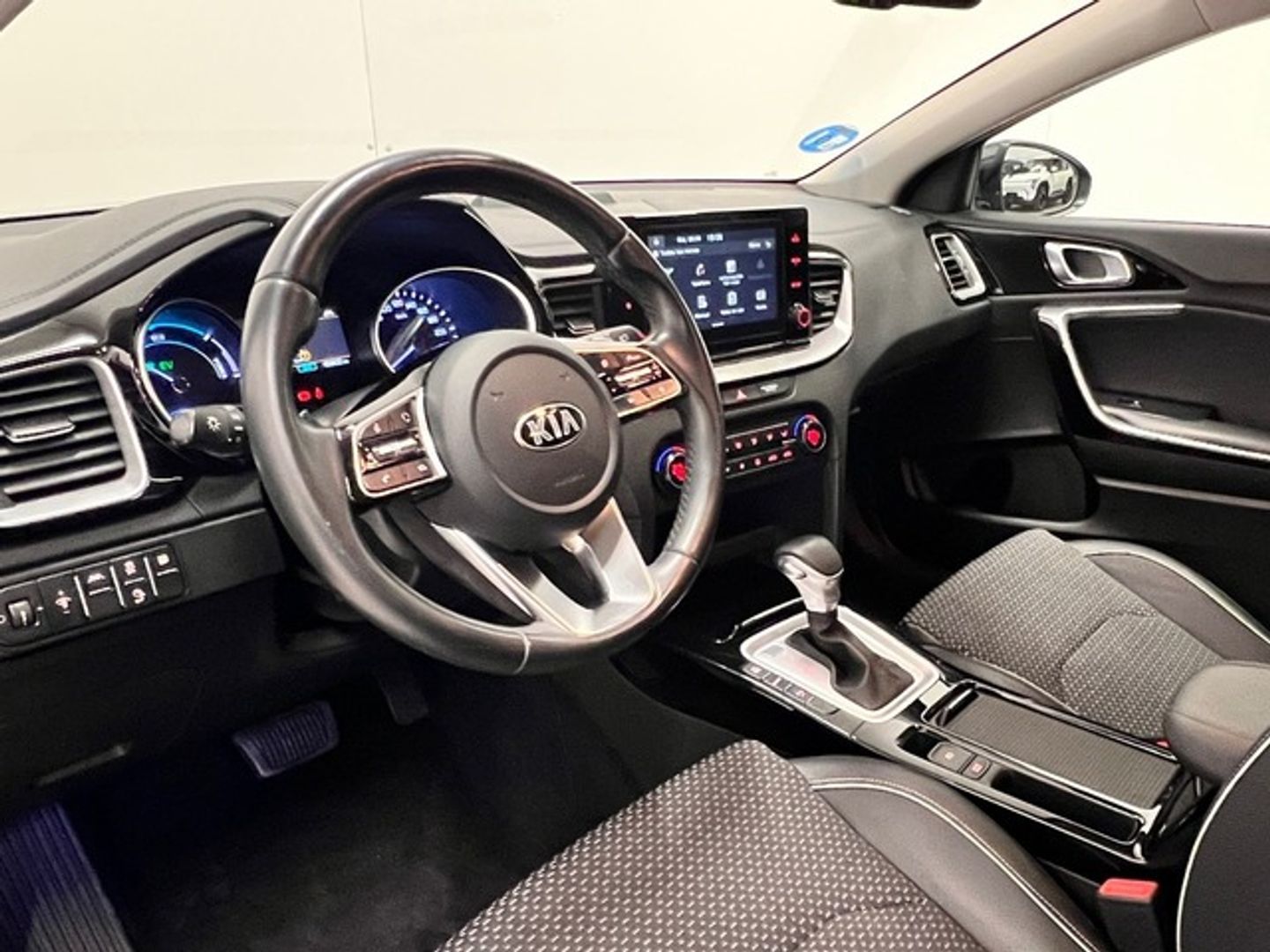 Kia XCeed 1.6 GDi PHEV eDrive 104 kW (141 CV)