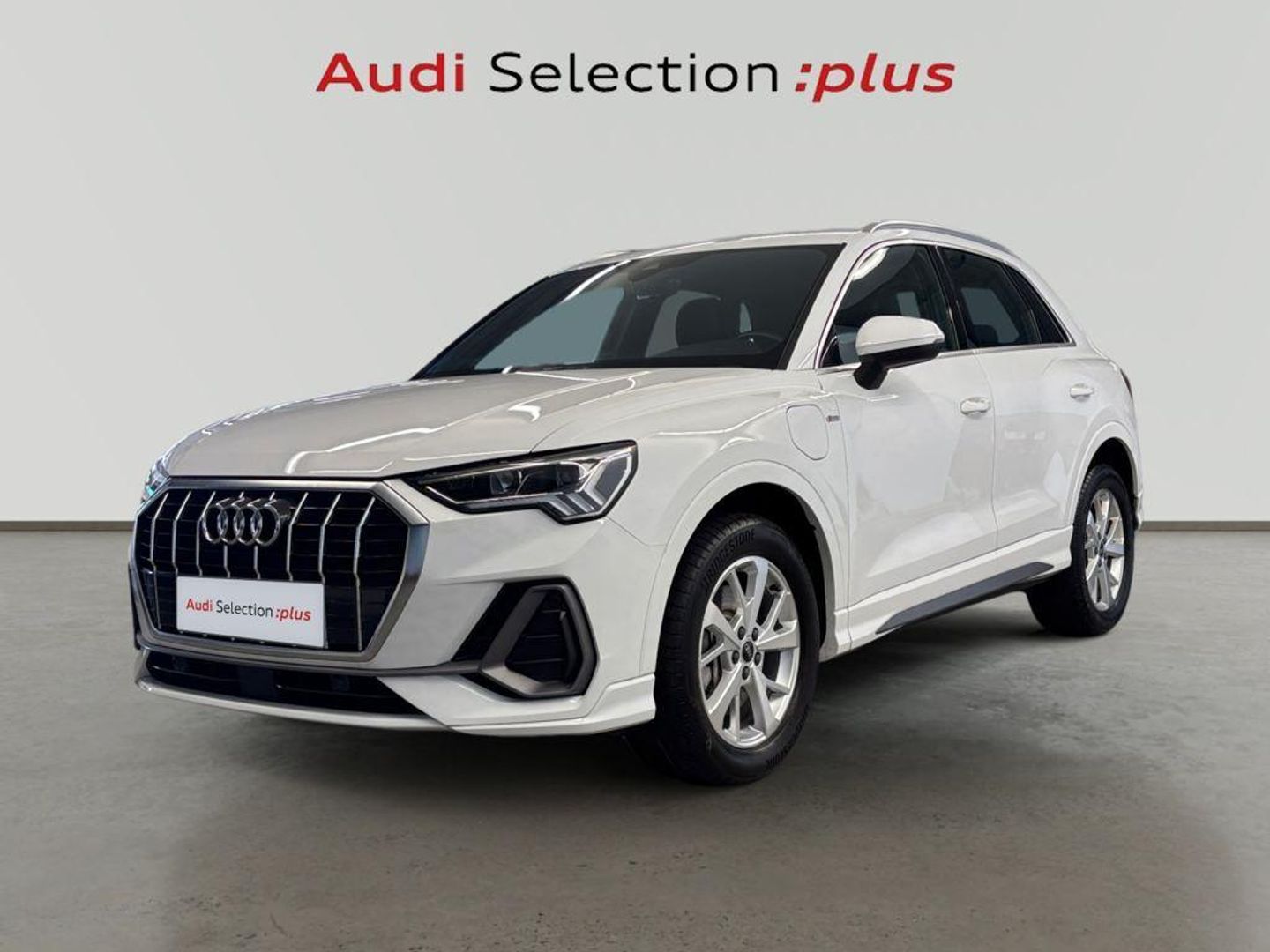 Audi Q3 TFSIe S line 45 TFSI e 180 kW (245 CV) S tronic Blanco SUV