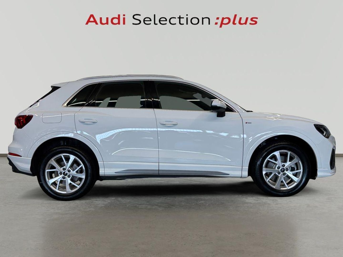 Audi Q3 TFSIe S line 45 TFSI e 180 kW (245 CV) S tronic