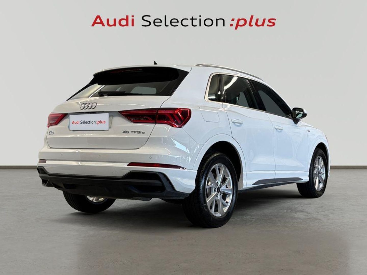 Audi Q3 TFSIe S line 45 TFSI e 180 kW (245 CV) S tronic