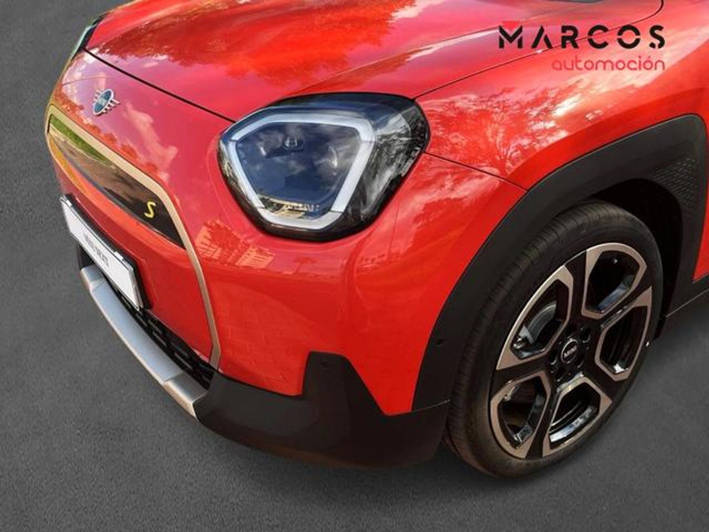 MINI MINI Aceman SE 160 kW (218 CV)