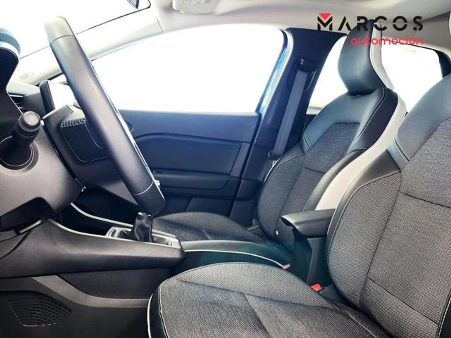 Renault Captur TCe 140 Micro Híbrido Fast Track 103 kW (140 CV)