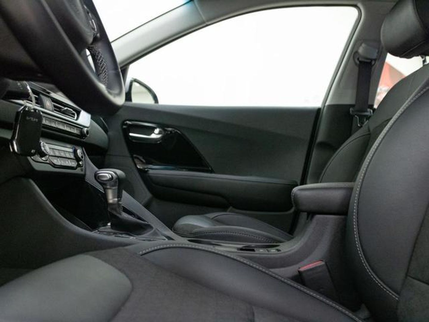 Kia Niro 1.6 GDi HEV Híbrido Drive 104 kW (141 CV)