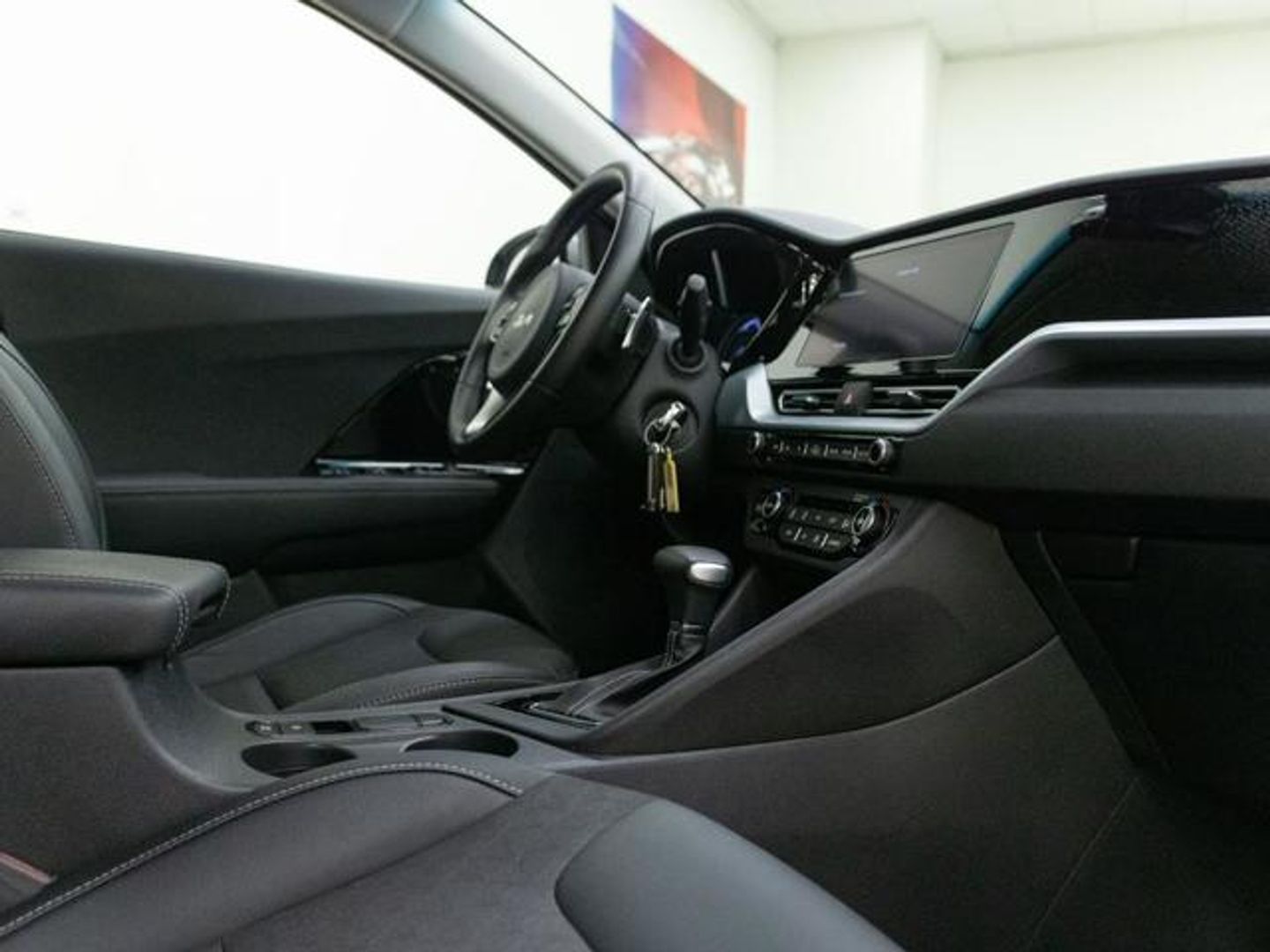 Kia Niro 1.6 GDi HEV Híbrido Drive 104 kW (141 CV)