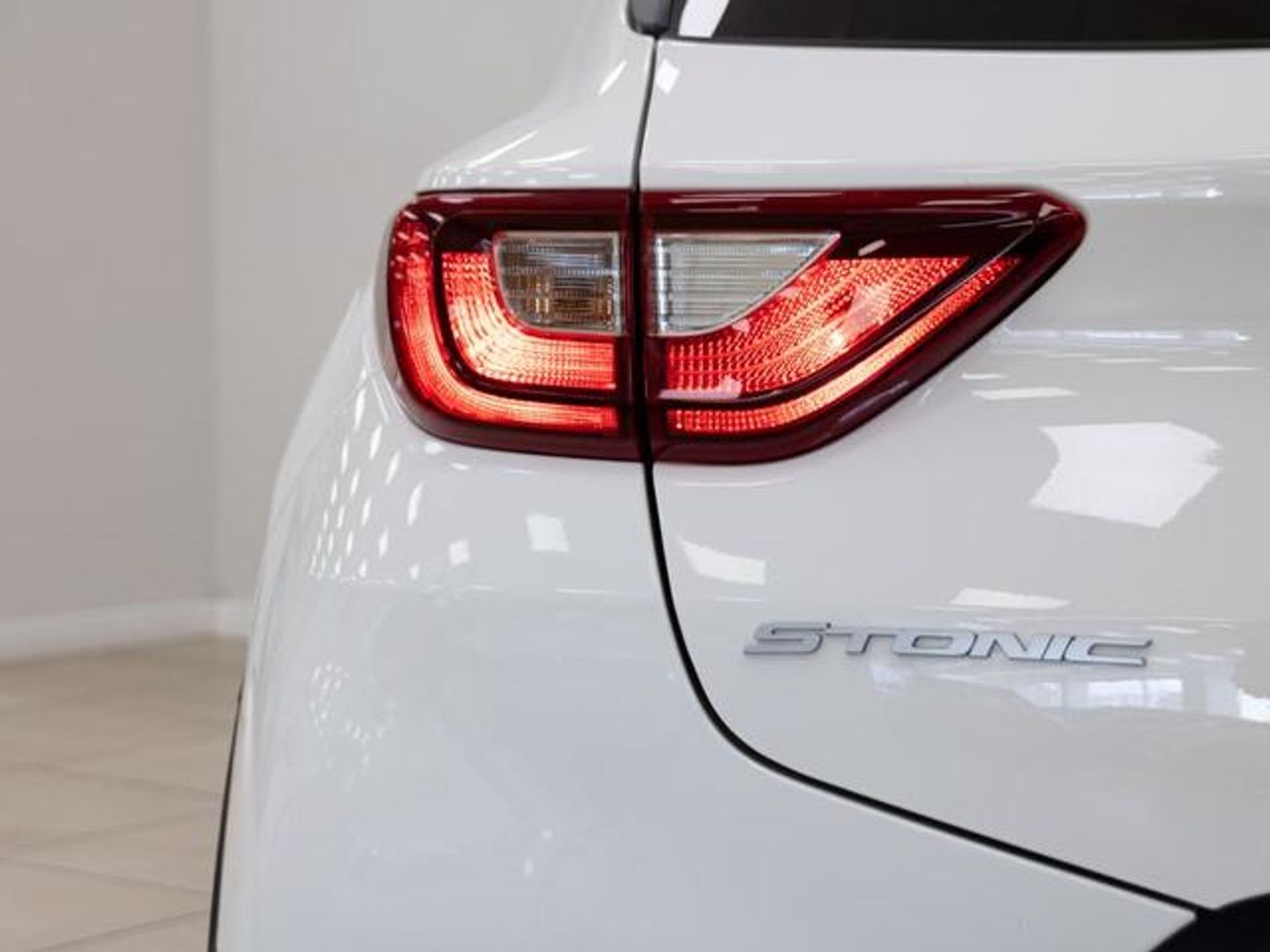 Kia Stonic 1.2 DPi Concept 62 kW (84 CV)