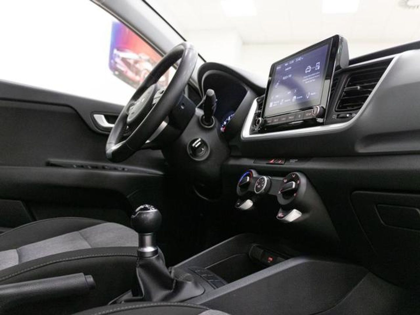 Kia Stonic 1.2 DPi Concept 62 kW (84 CV)