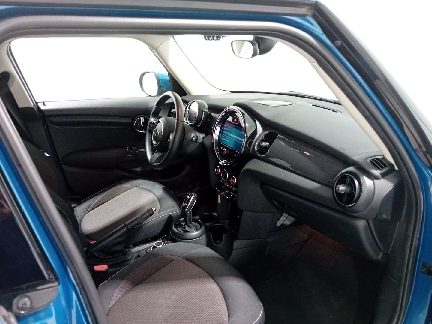 MINI MINI 5 Puertas Cooper 100 kW (136 CV)