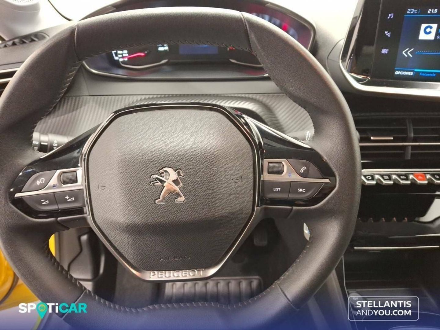 Peugeot 208 PureTech 100 Allure 75 kW (100 CV)