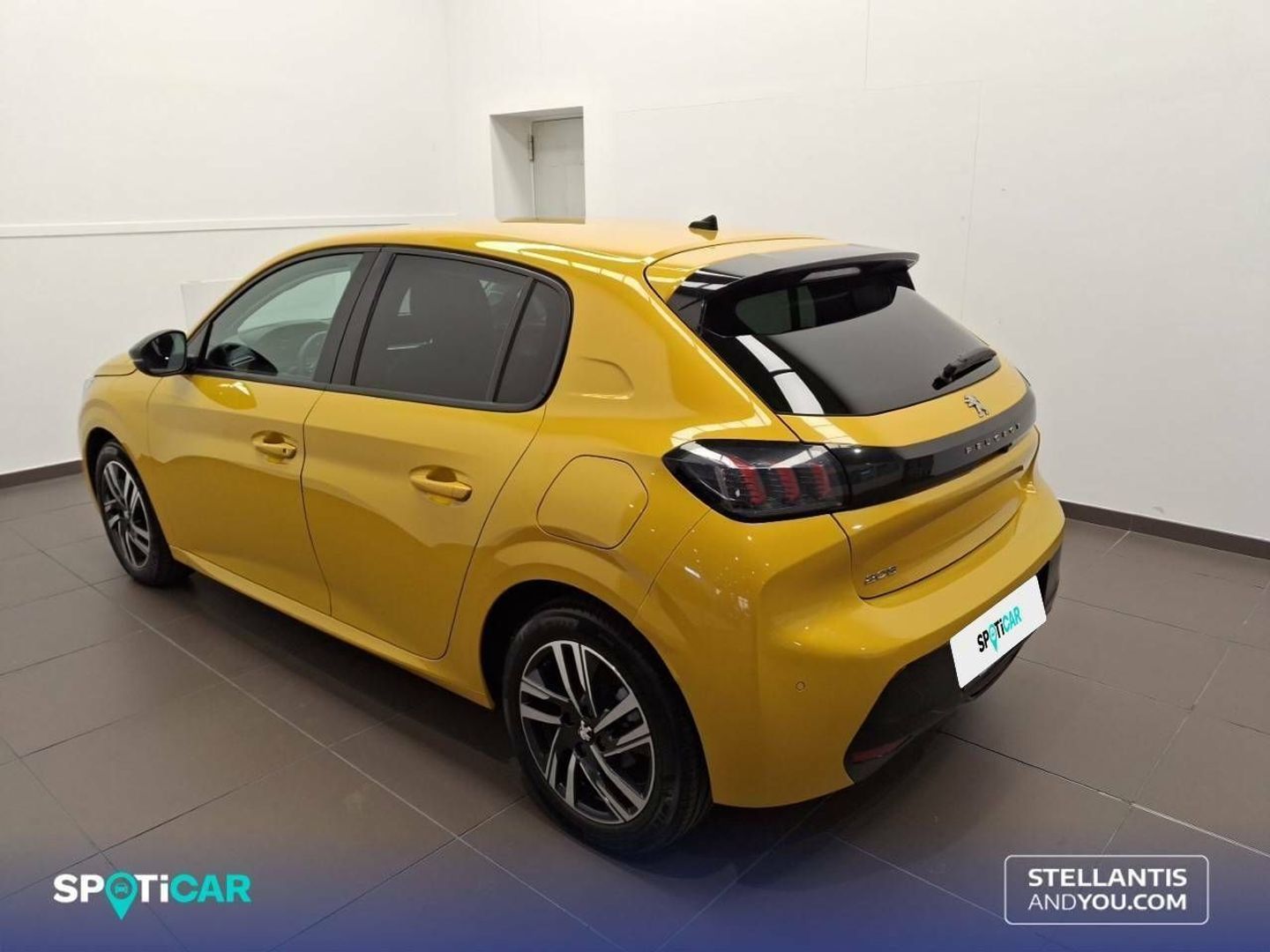 Peugeot 208 PureTech 100 Allure 75 kW (100 CV)