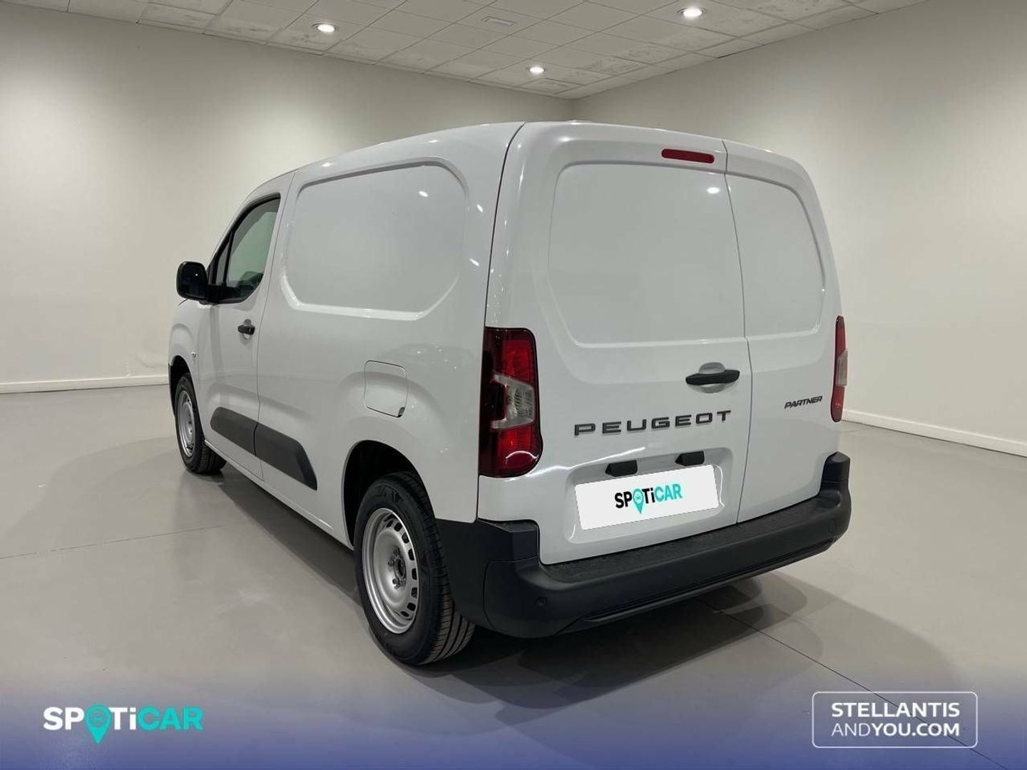 Peugeot Partner Furgon BlueHDi 100 Standard 600kg 75 kW (102 CV)