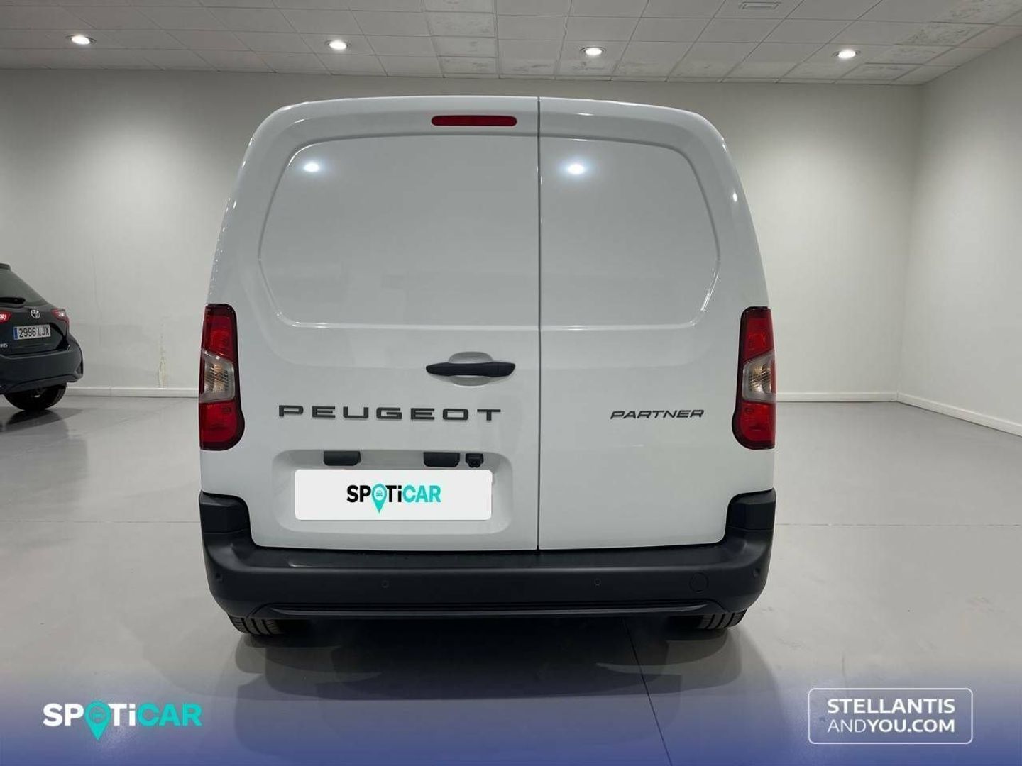 Peugeot Partner Furgon BlueHDi 100 Standard 600kg 75 kW (102 CV)