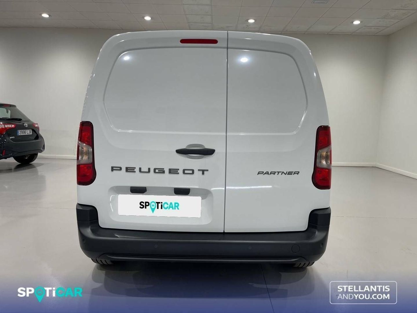 Peugeot Partner Furgon BlueHDi 100 Standard 600kg 75 kW (102 CV)