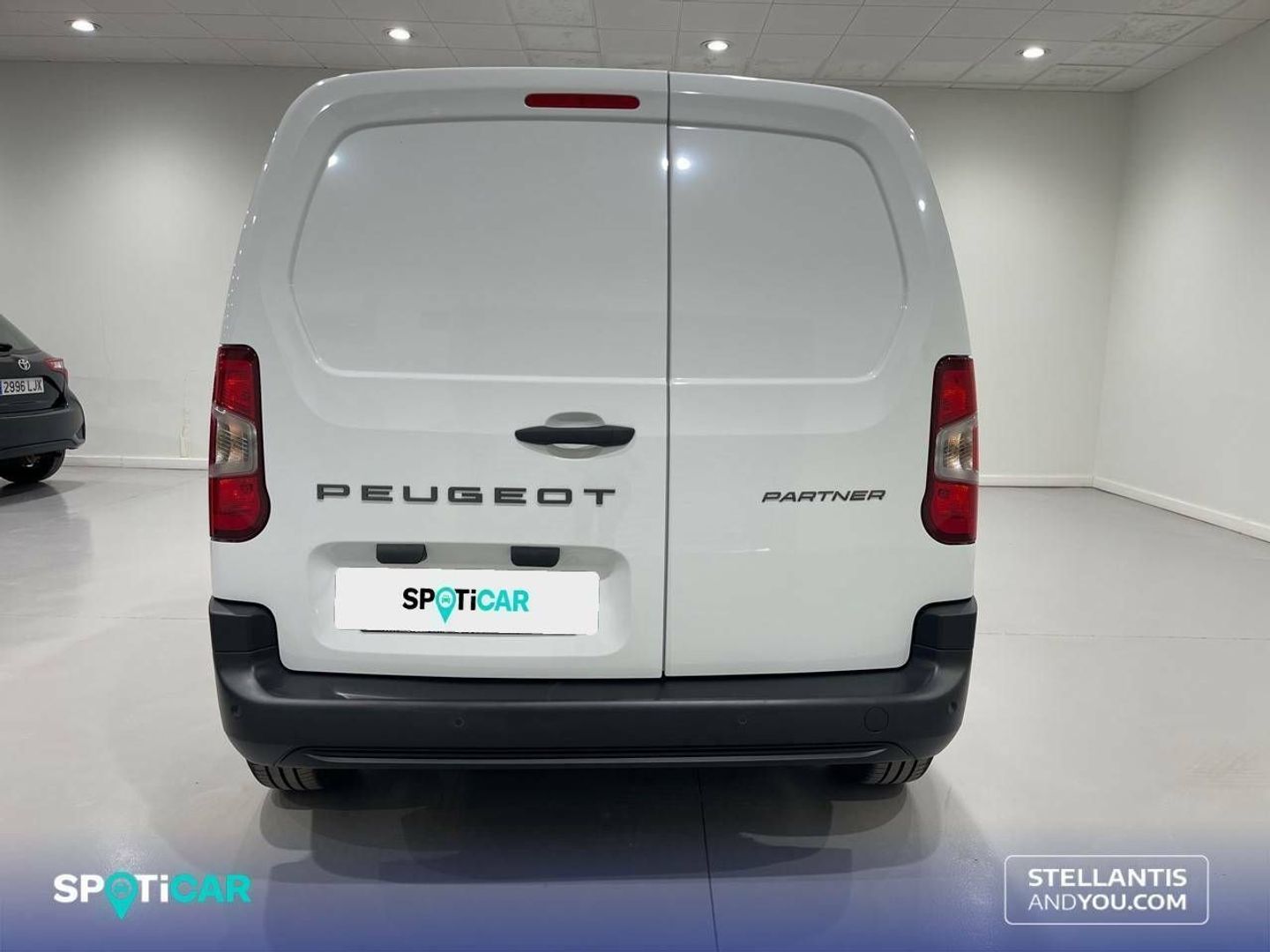 Peugeot Partner Furgon BlueHDi 100 Standard 600kg 75 kW (102 CV)