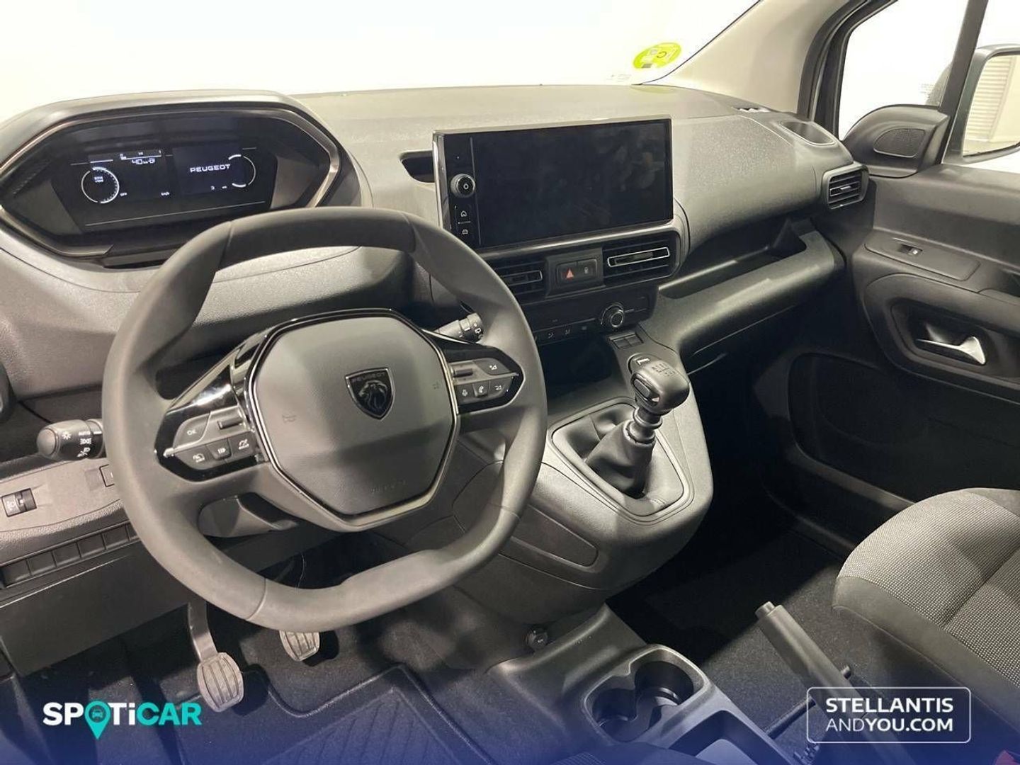 Peugeot Partner Furgon BlueHDi 100 Standard 600kg 75 kW (102 CV)