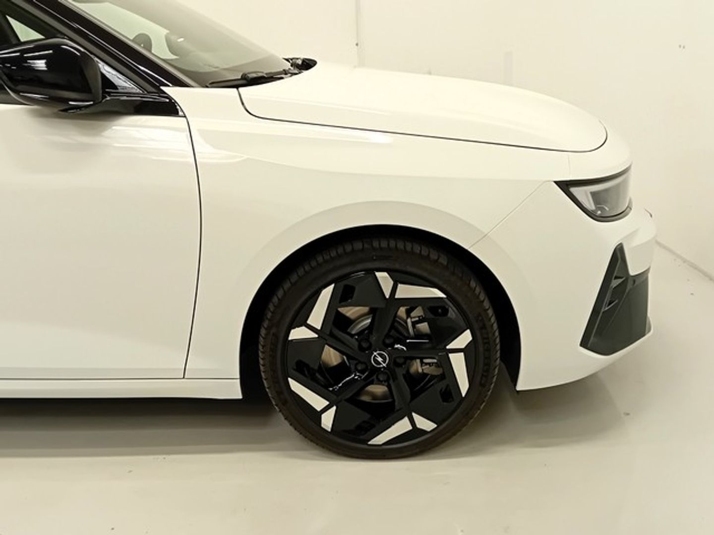 Opel Astra 1.6T Hybrid PHEV GS Auto 165 kW (224 CV)