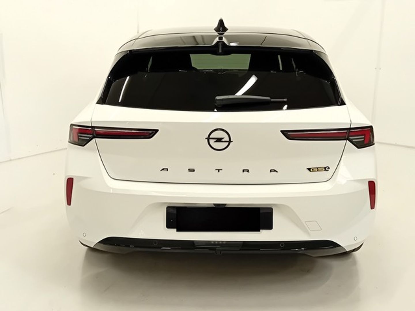 Opel Astra 1.6T Hybrid PHEV GS Auto 165 kW (224 CV)