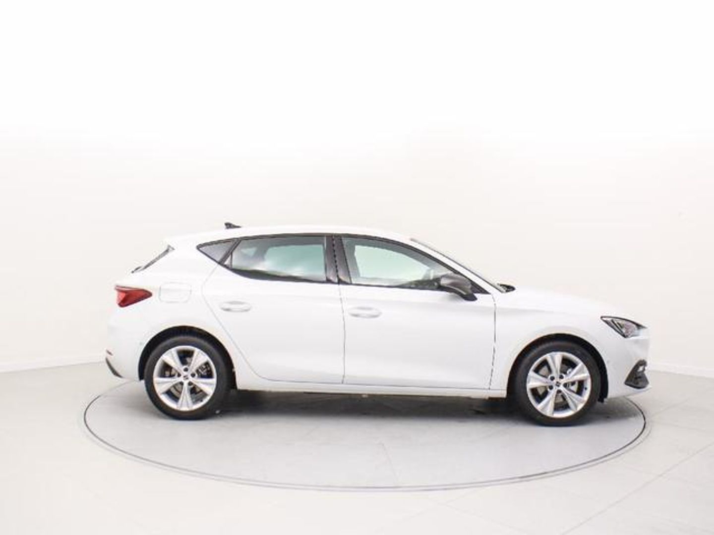 SEAT León 1.5 eTSI S&S FR Special Edition DSG 110 kW (150 CV)