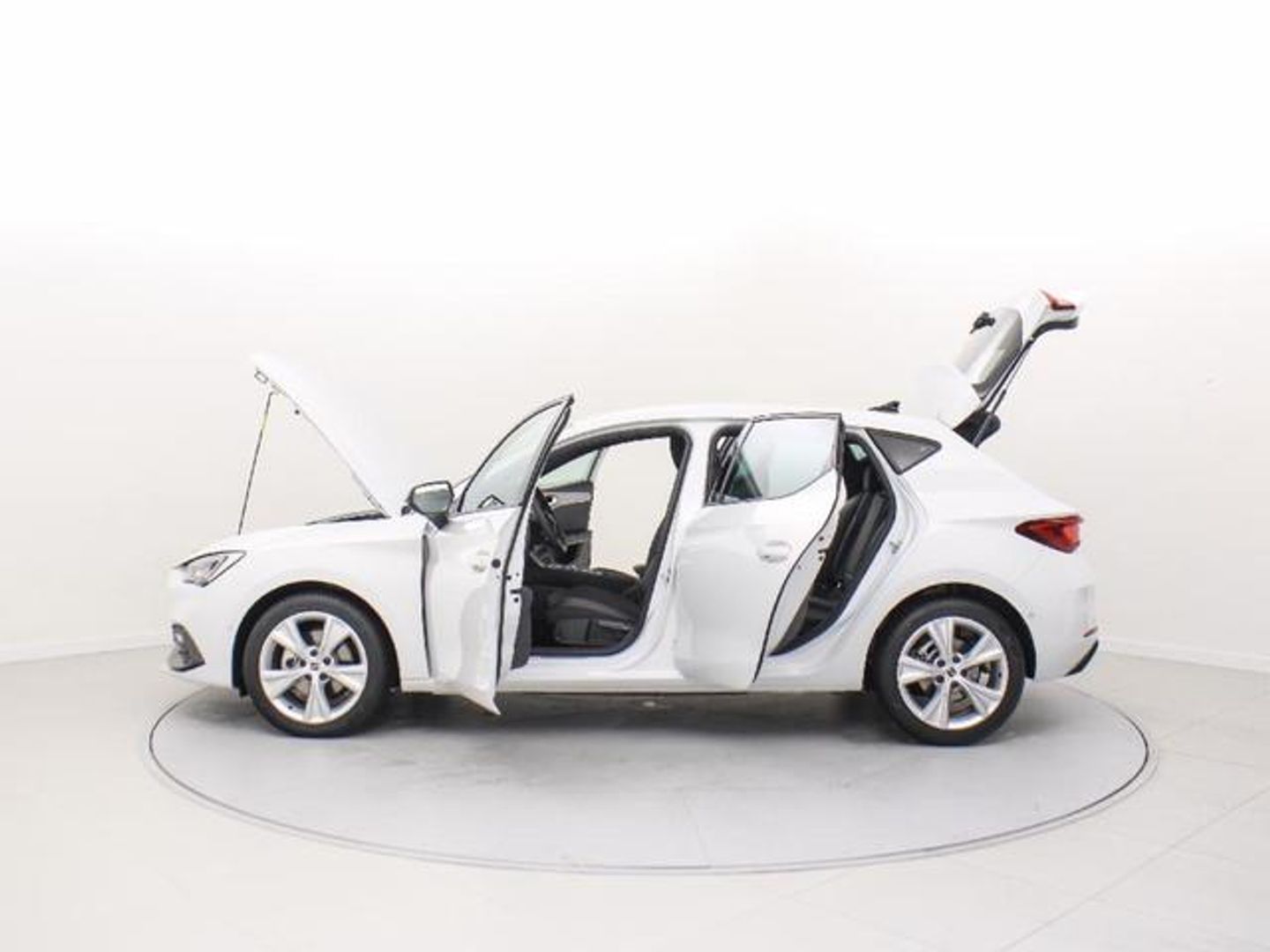 SEAT León 1.5 eTSI S&S FR Special Edition DSG 110 kW (150 CV)
