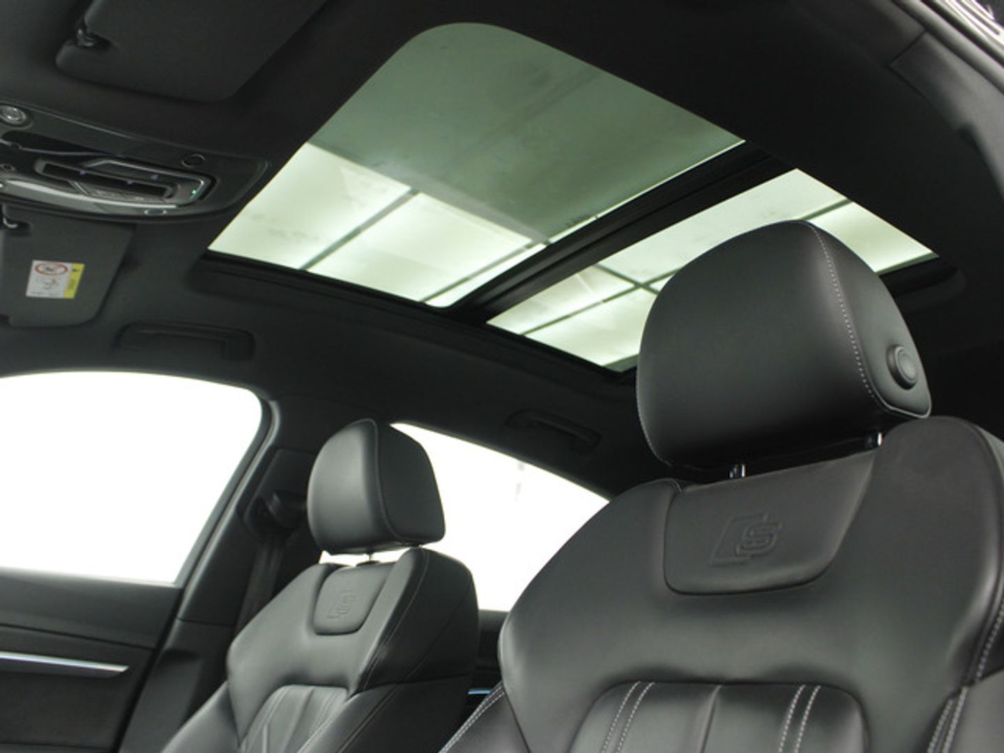 Audi e-tron Sportback S line 55 quattro 300 kW (408 CV)