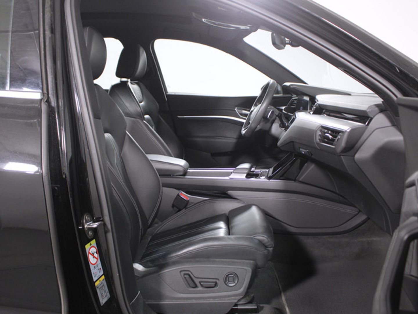 Audi e-tron Sportback S line 55 quattro 300 kW (408 CV)