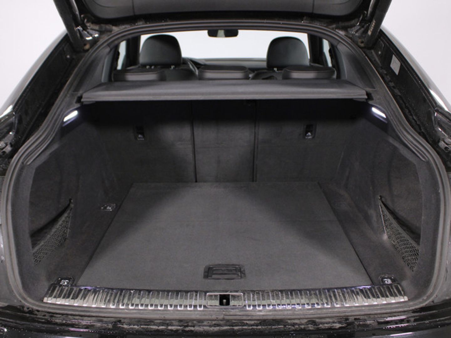 Audi e-tron Sportback S line 55 quattro 300 kW (408 CV)