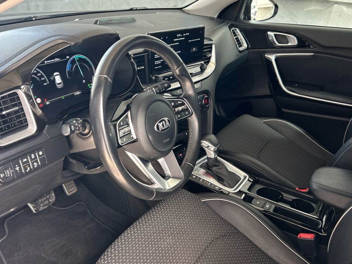 Kia XCeed 1.6 GDi PHEV eMotion 104 kW (141 CV)