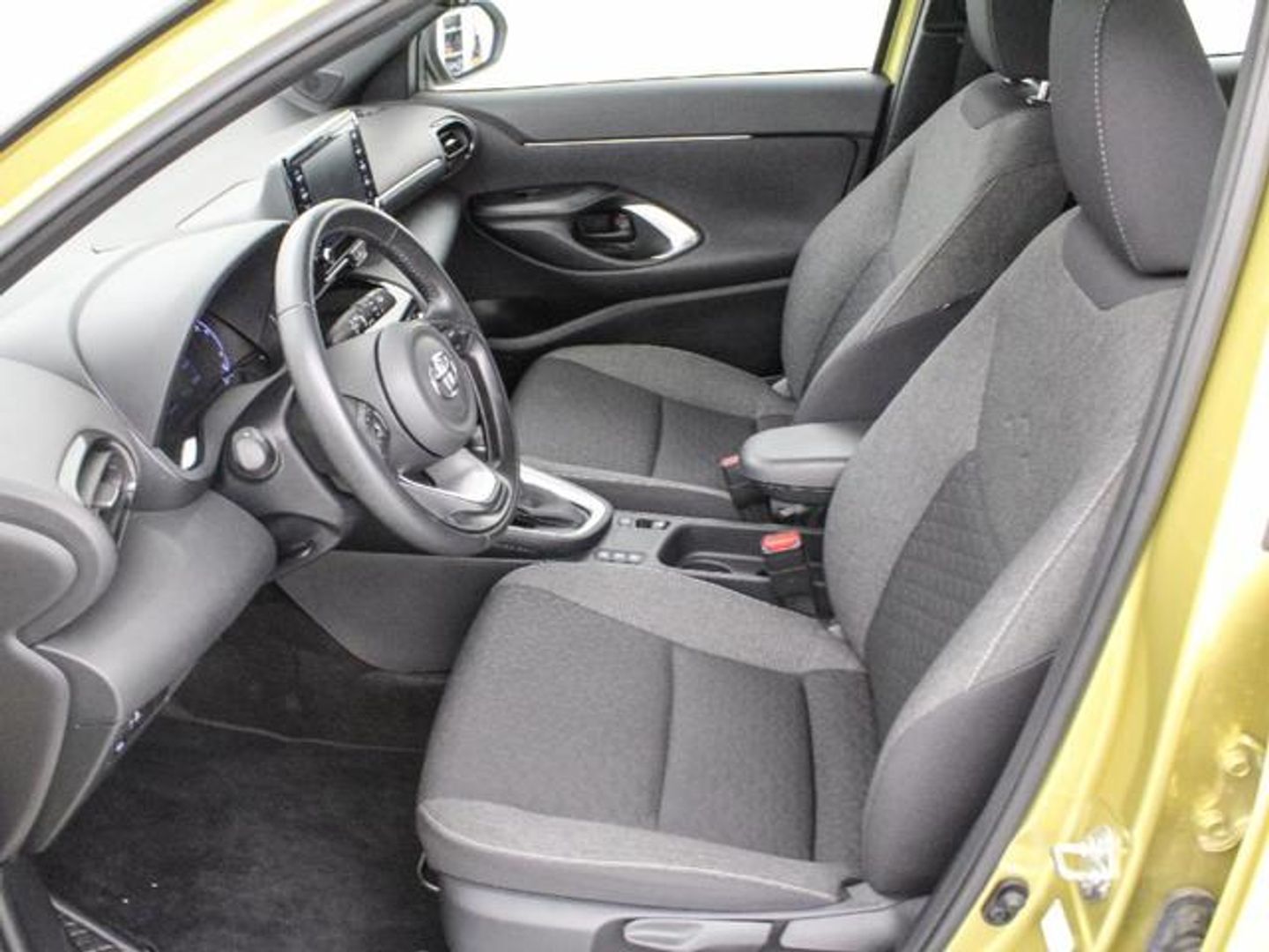 Toyota Yaris Cross 120H Active Plus 85 kW (116 CV)
