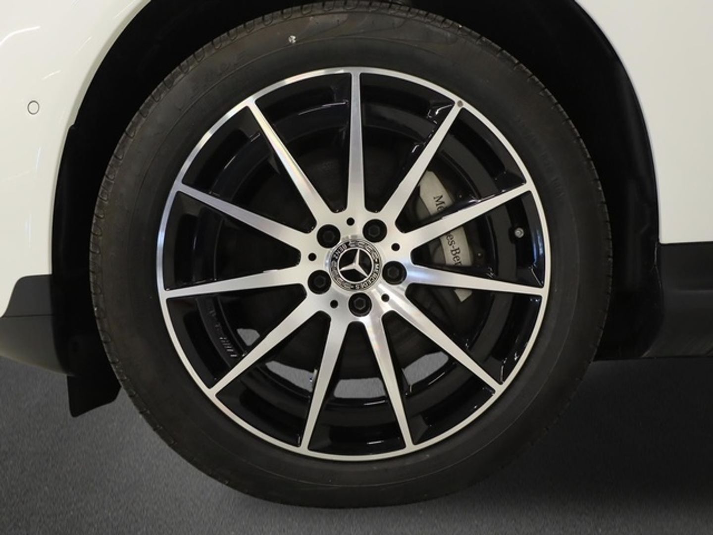 Mercedes-Benz EQC SUV 400 4Matic 300 kW (408 CV)