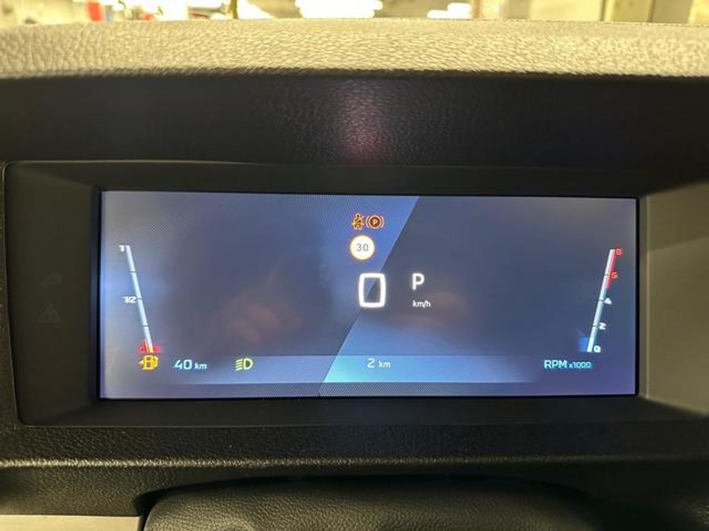 Peugeot Traveller BlueHDi Business Long EAT8 132 kW (180 CV)