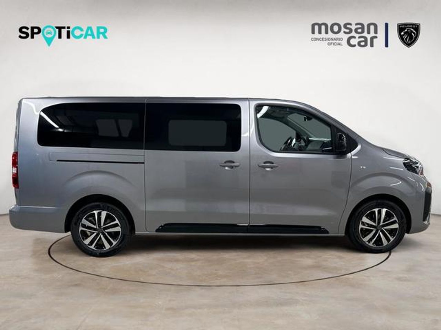 Peugeot Traveller BlueHDi Business Long EAT8 132 kW (180 CV)