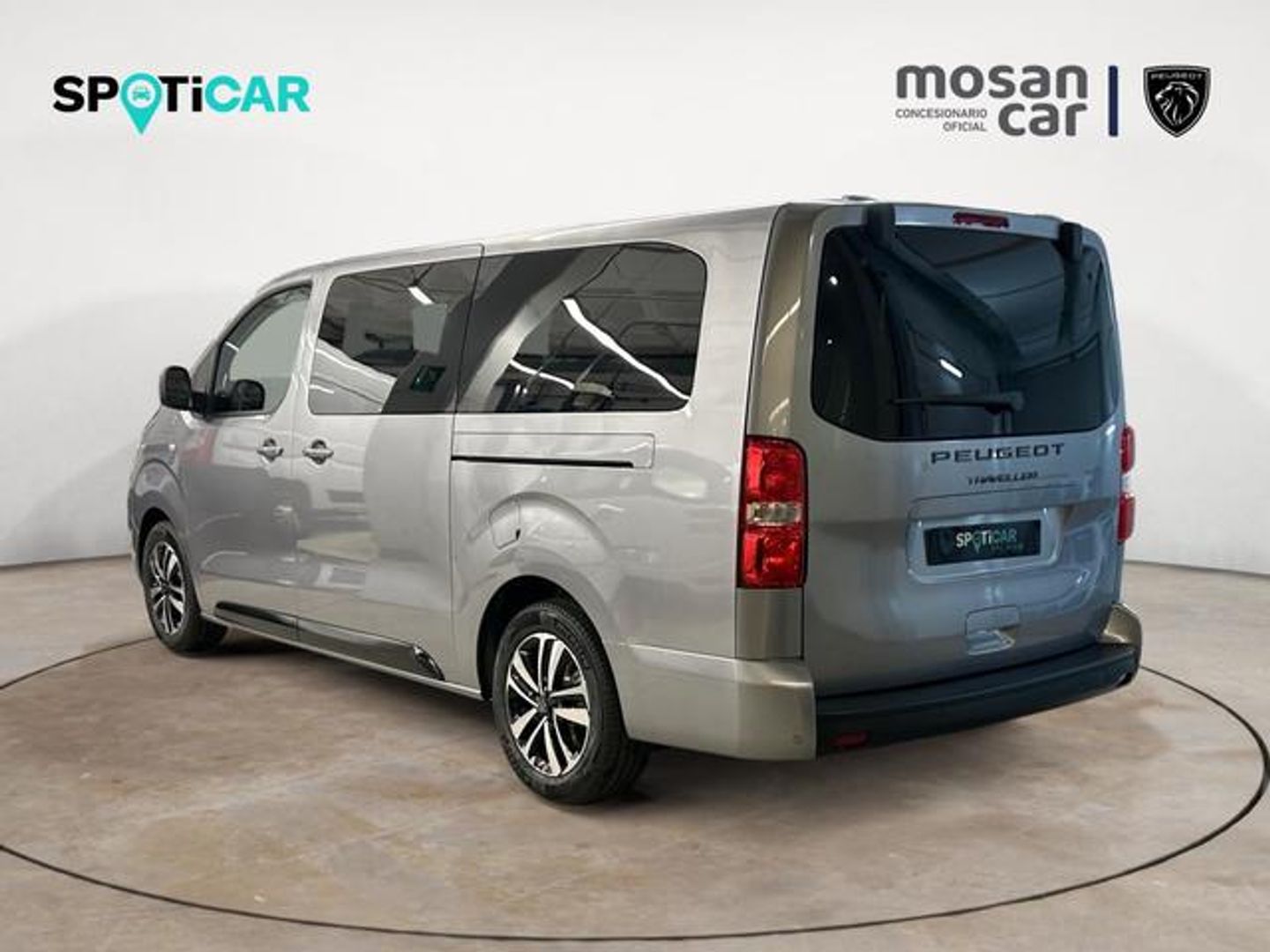 Peugeot Traveller BlueHDi Business Long EAT8 132 kW (180 CV)