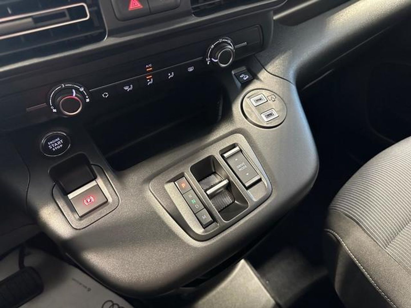 Fiat Dobló Combi 1.5 BlueHDi Talla M Auto 96 kW (130 CV)