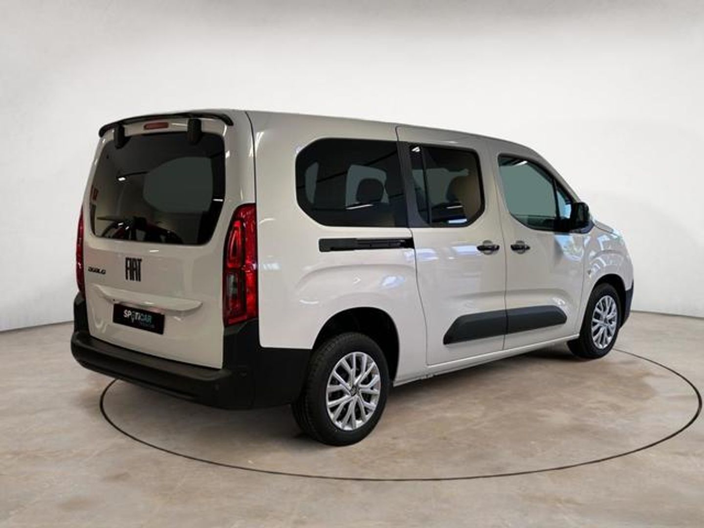 Fiat Dobló Combi 1.5 BlueHDi Talla M Auto 96 kW (130 CV)