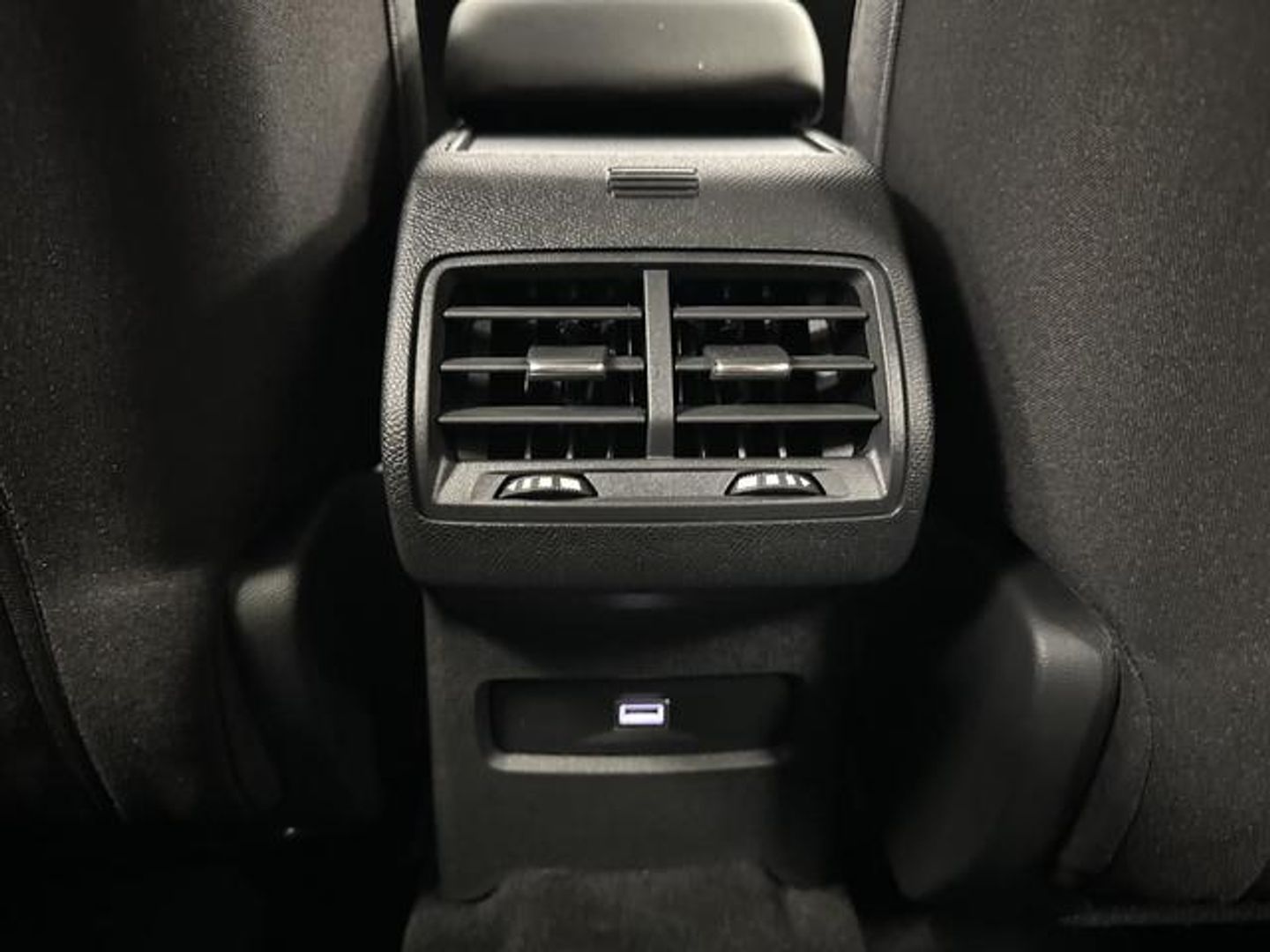 Citroen C4 BlueHDi 130 S&S Plus EAT8 96 kW (131 CV)