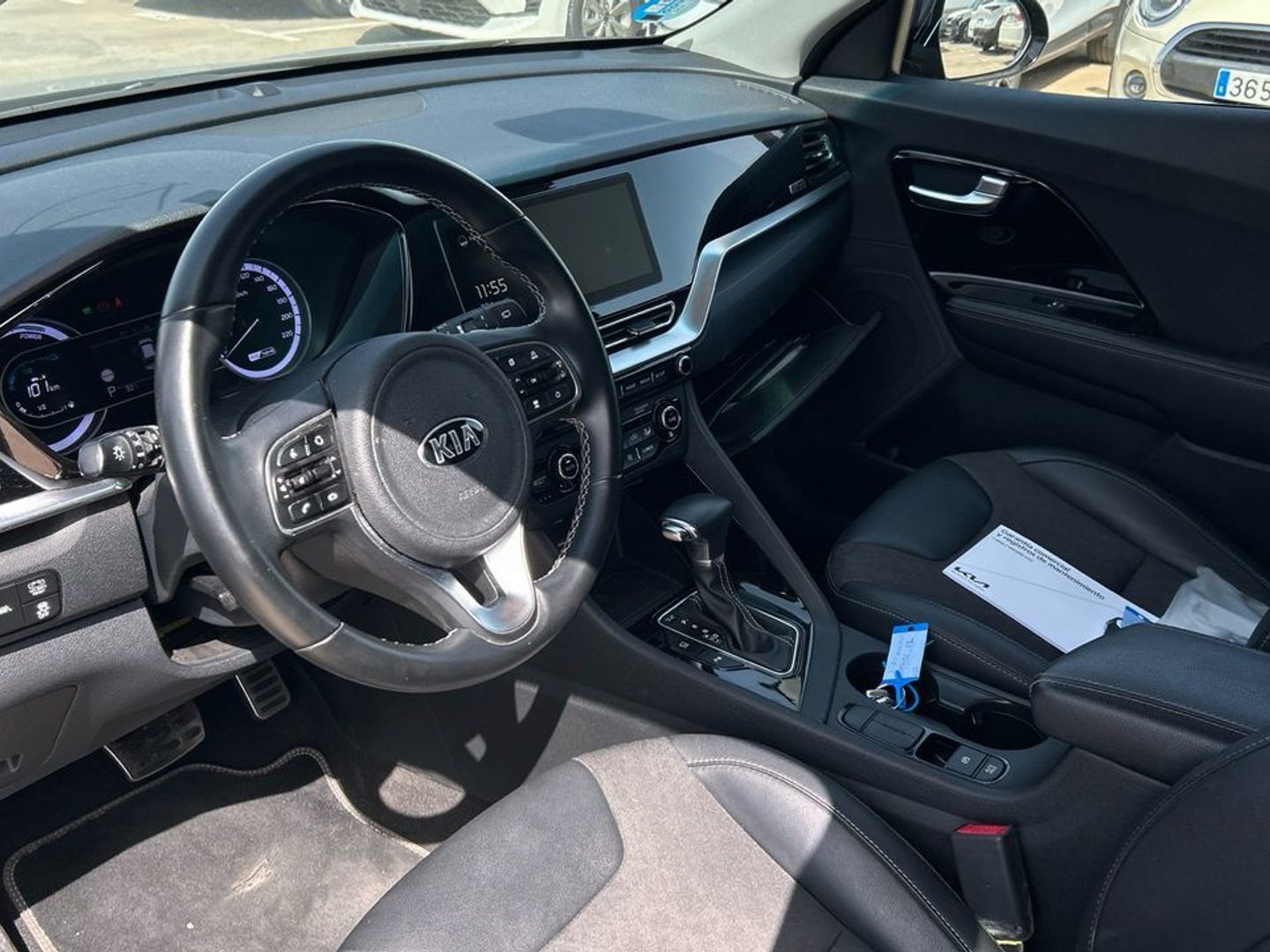 Kia Niro 1.6 GDi HEV Emotion 104 kW (141 CV)