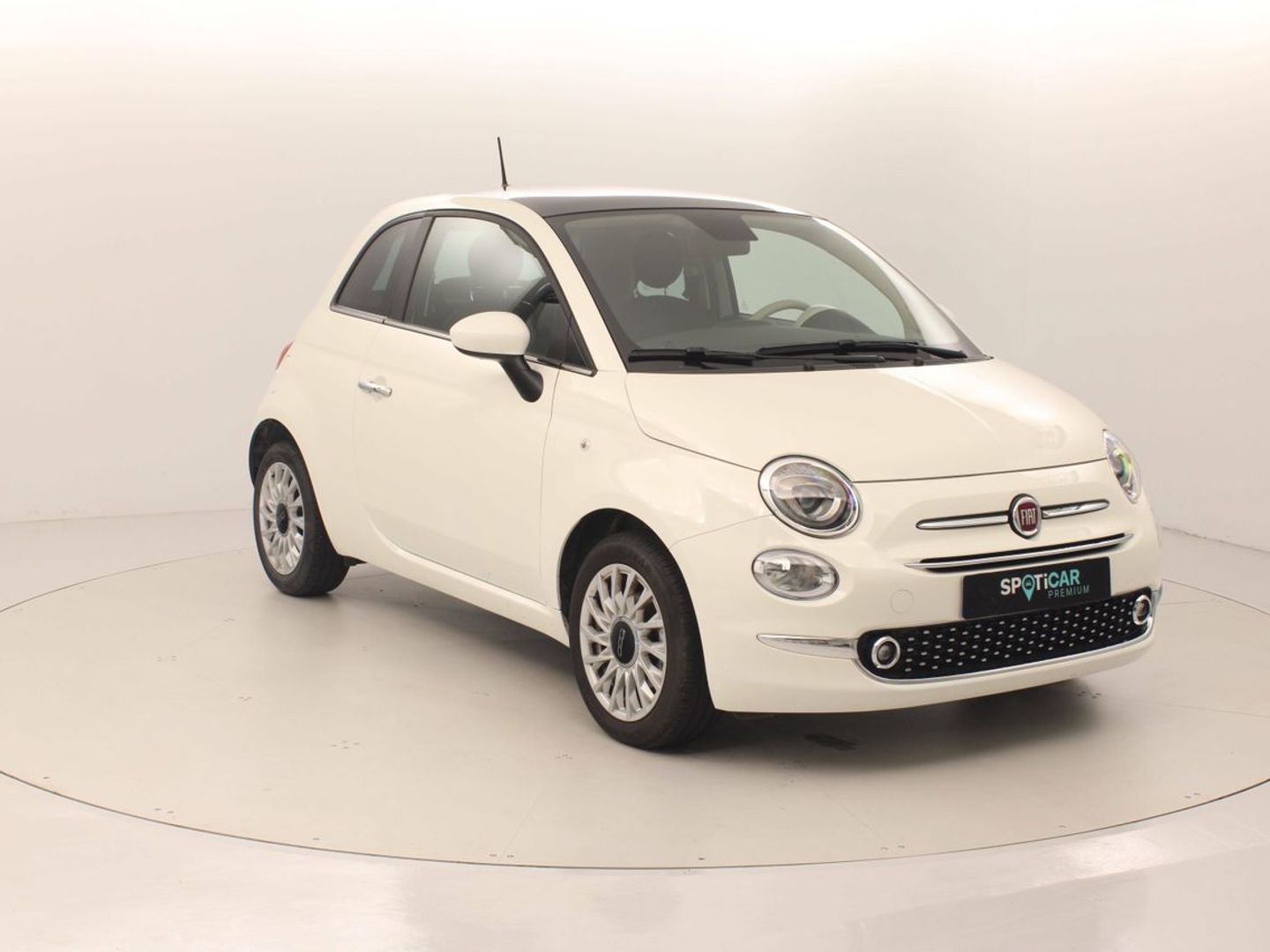 Fiat 500 1.0 Hybrid Dolcevita 51 kW (70 CV)