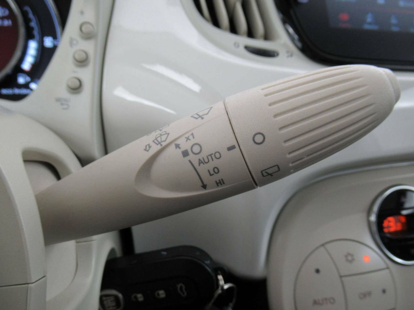 Fiat 500 1.0 Hybrid Dolcevita 51 kW (70 CV)
