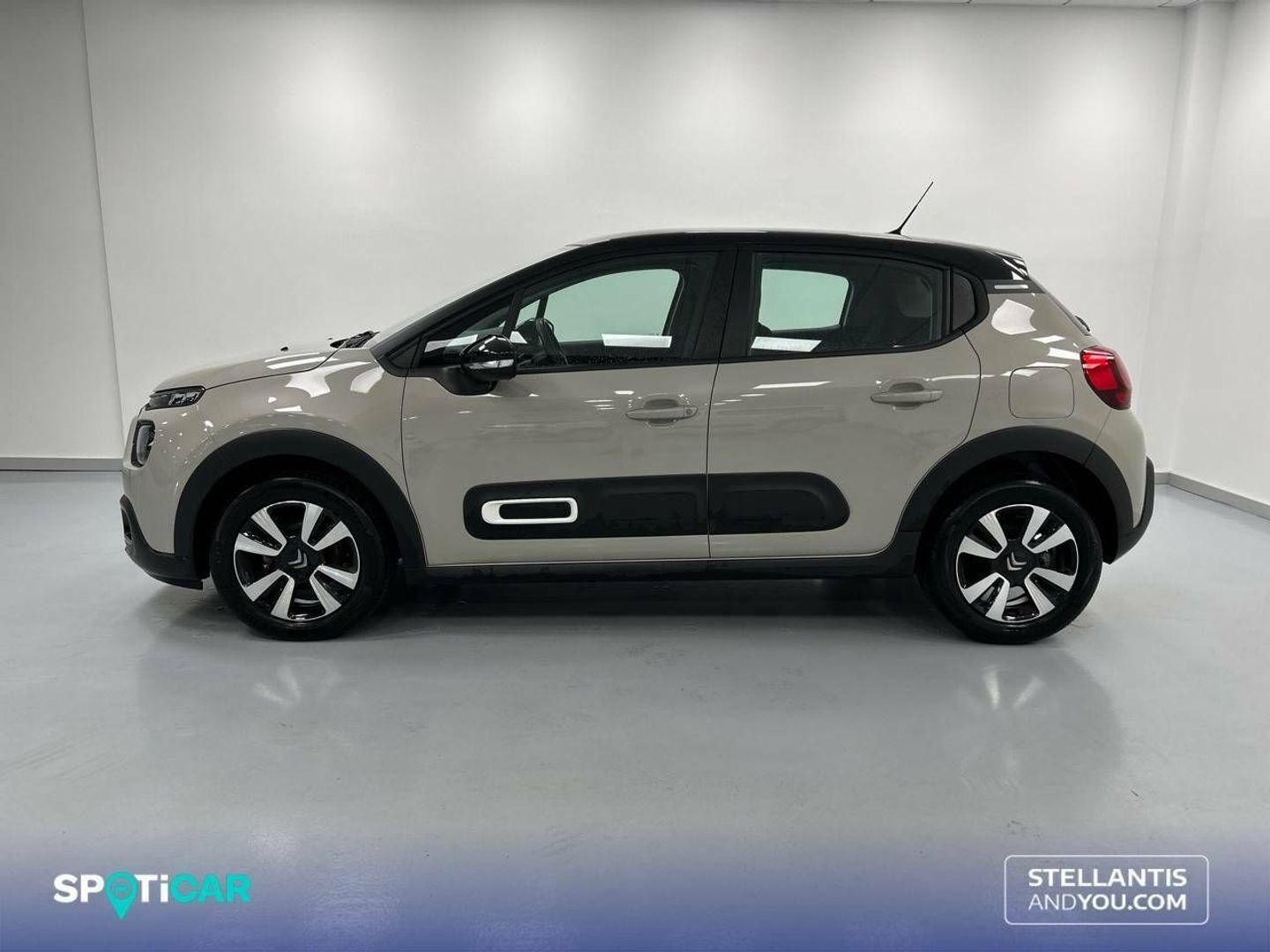 Citroen C3 PureTech 82 Shine 61 kW (83 CV)