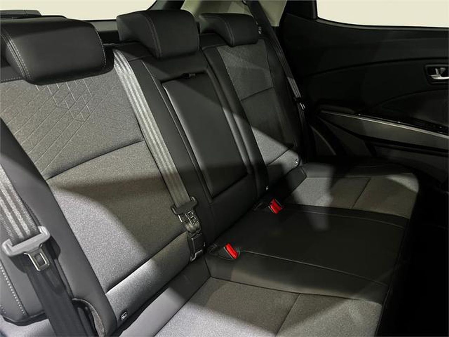 KGM Tivoli G15T Limited GSR 120 kW (163 CV)
