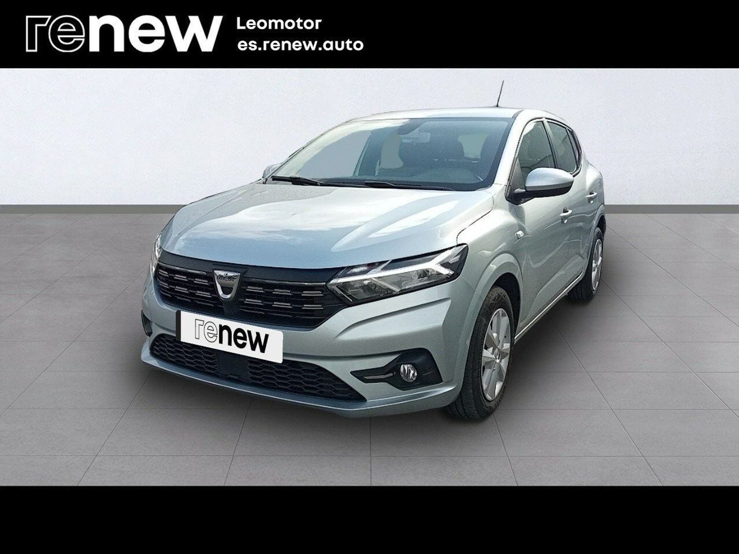 Dacia Sandero Comfort SCe 49 kW (67 CV) Gris Plata Sedan