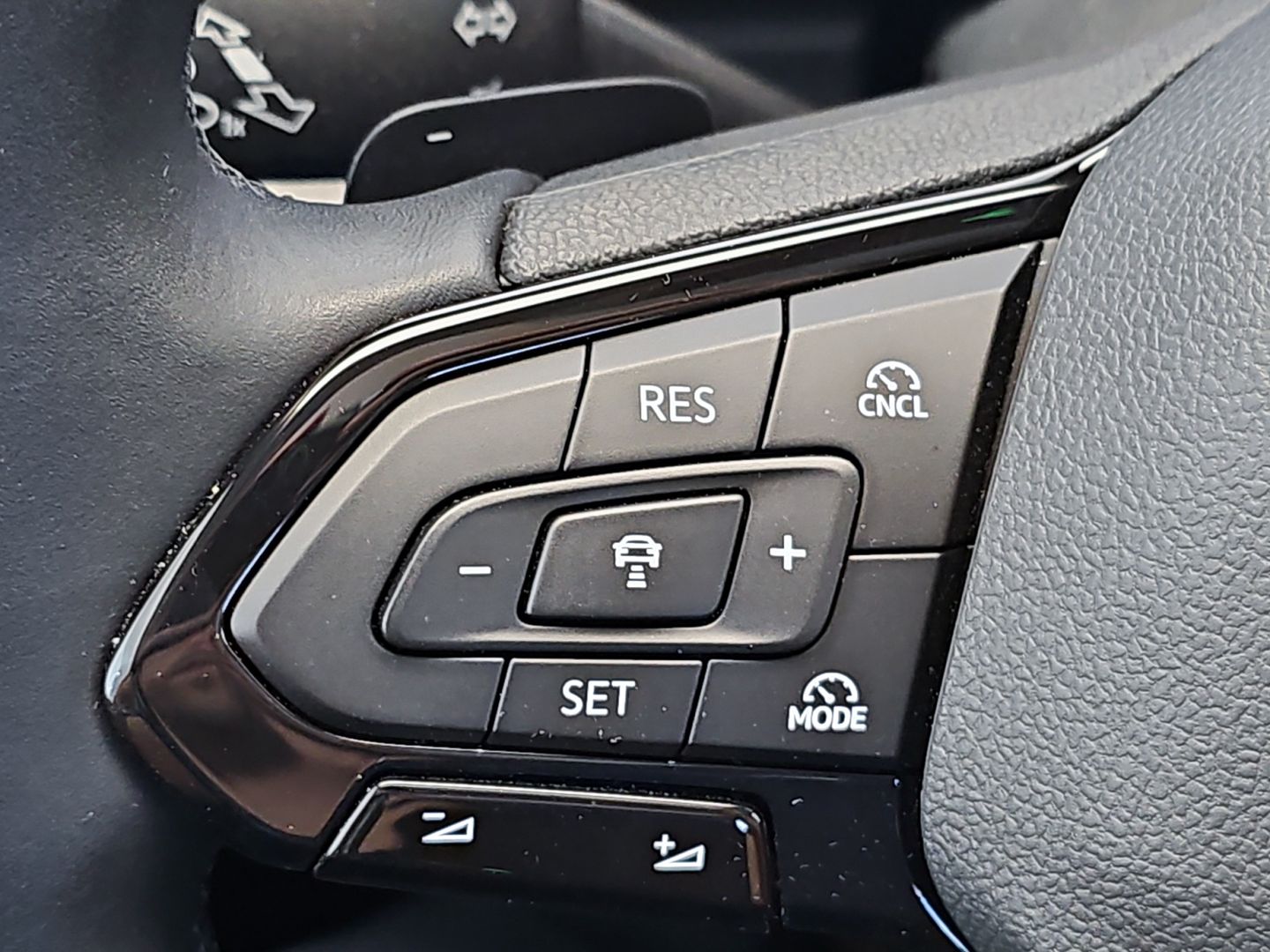 Ford Grand Tourneo Connect 2.0 Ecoblue Active Auto 90 kW (122 CV)