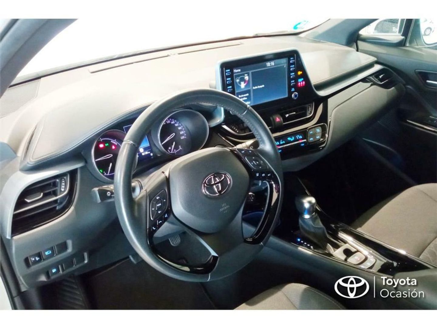 Toyota C-HR 1.8 125H Advance 90 kW (122 CV)