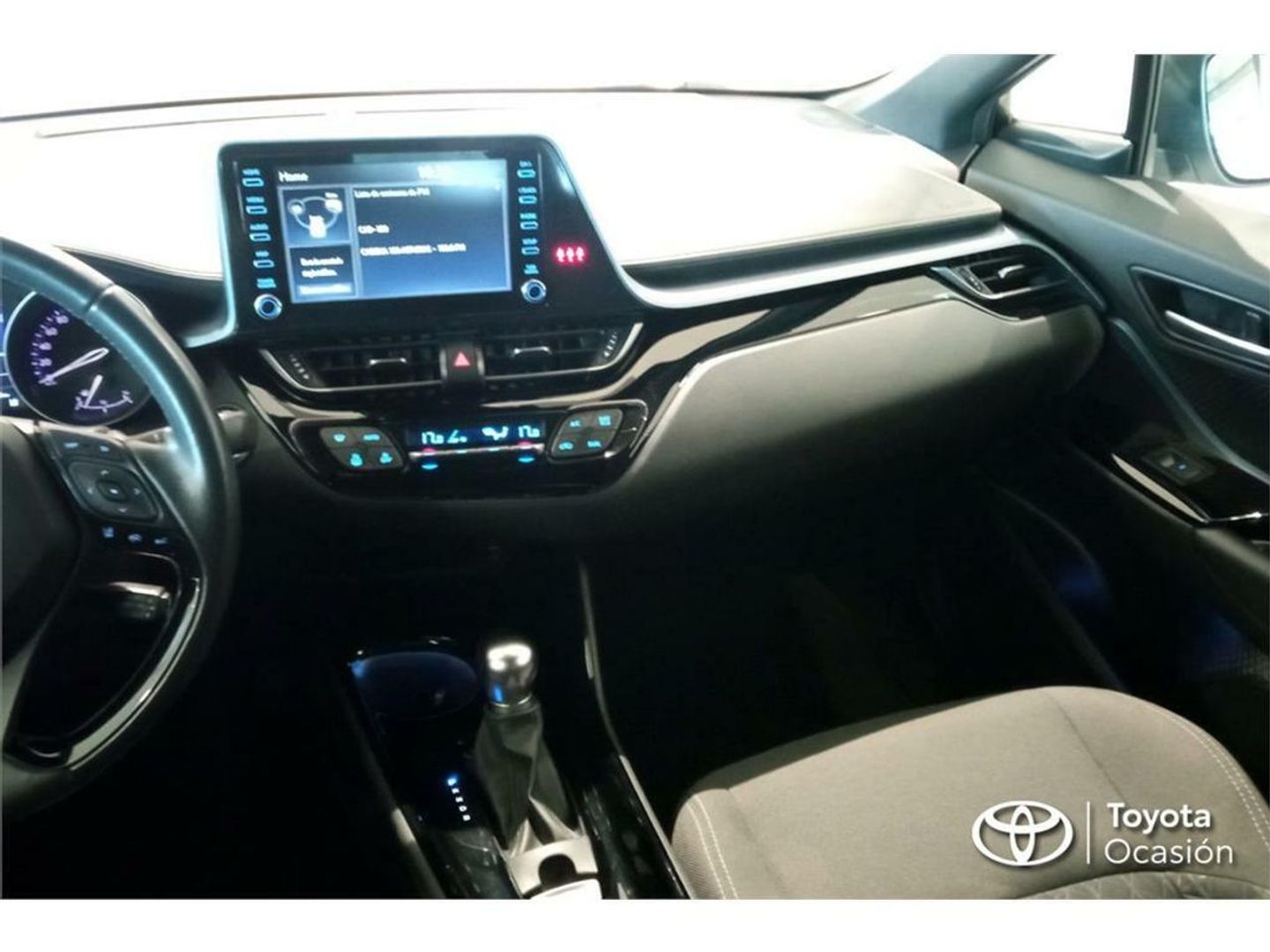 Toyota C-HR 1.8 125H Advance 90 kW (122 CV)