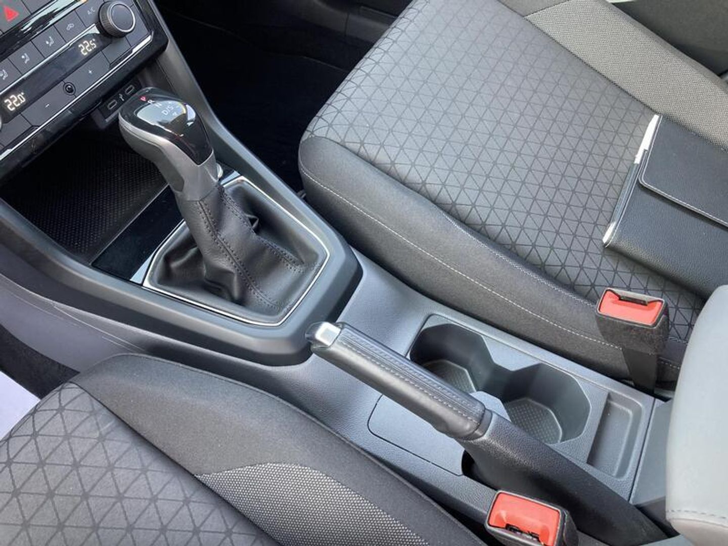 Volkswagen T-Cross Advance 1.0 TSI 81 kW (110 CV) DSG